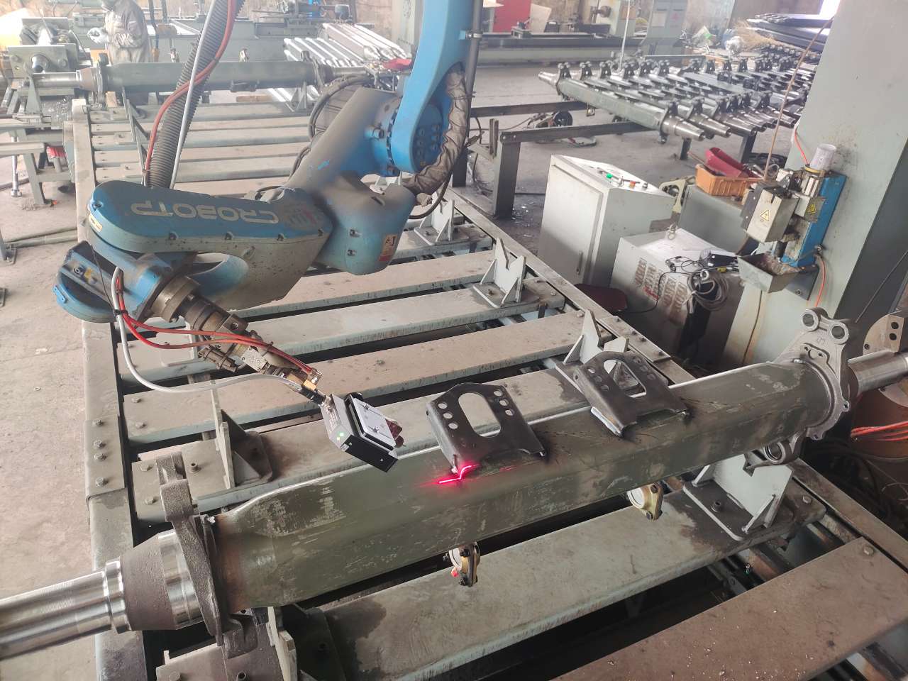 六軸焊接機器人多久保養一次?